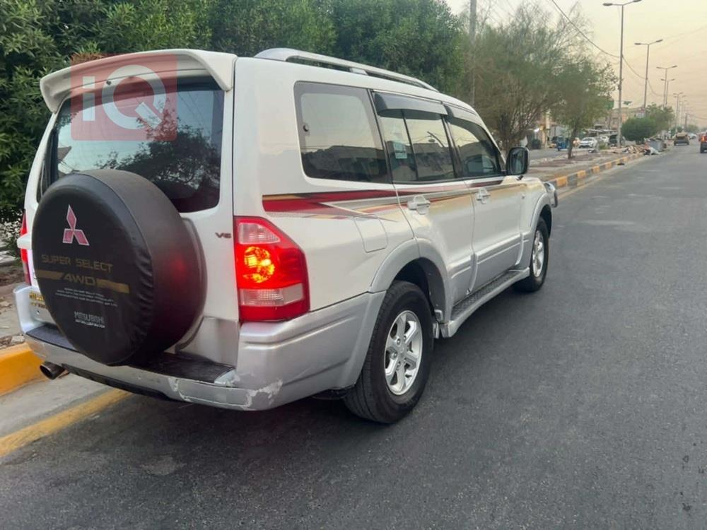 میتسوبیشی پاجیرۆ